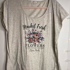 Maurices Market Fresh Flowers Graphic Tee XXL